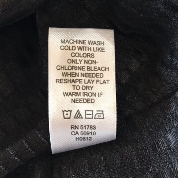 Maurices Women's Button-Down Blouse, Medium, Black - Picture 10 of 10